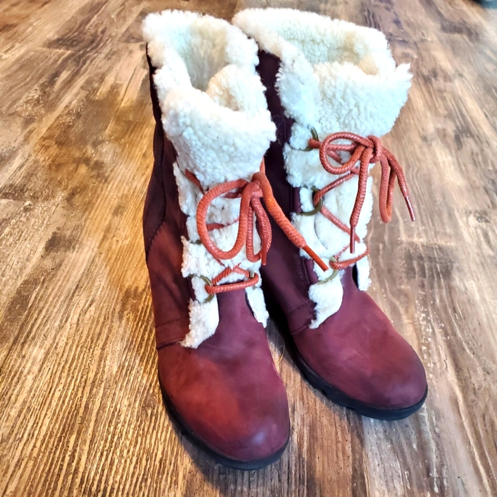 Sorel boots size 10